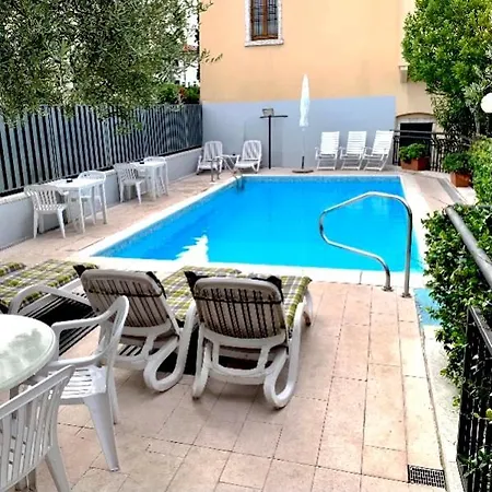 Otel Santa Maria - Town Center