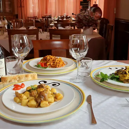 Santa Maria - Town Center Otel Bardolino